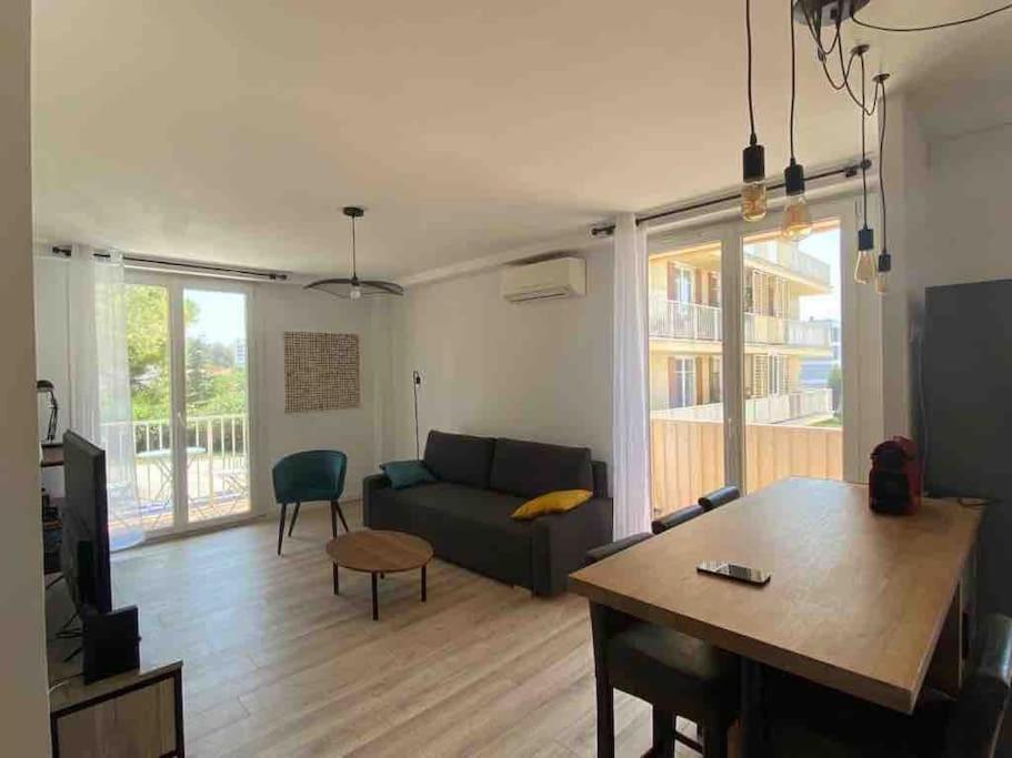 Grand T2 53M2, Proche Plages Et Port , Parking . Apartment La Ciotat Exterior photo